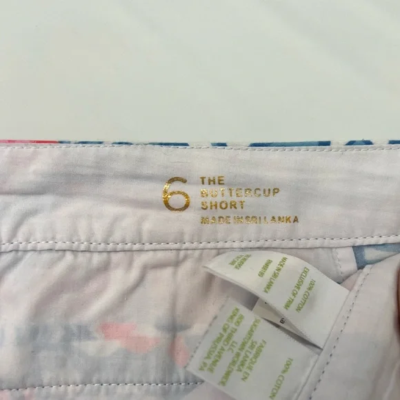 Lilly Pulitzer, Pop Pop Buttercup Shorts, Size 6!!! - Picture 2 of 2